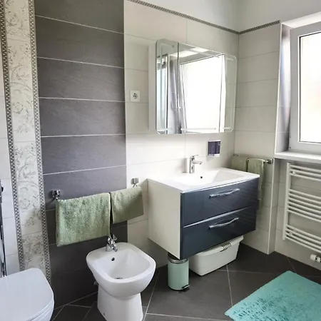 Apartment Comfortable For Long-term